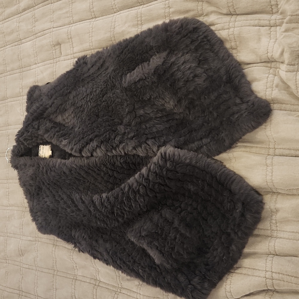 Dylan Dark Blueish Gray Faux Fur Vest Size L, Perfect Condition!